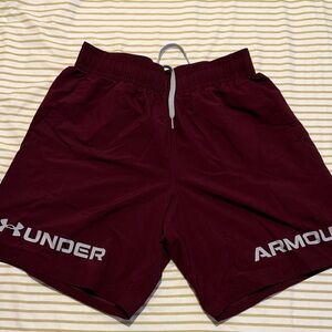Under Armour Men's Dark Red Athletic Shorts